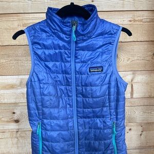 Patagonia women’s Nano Puff vest